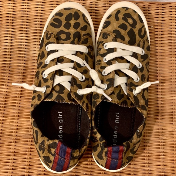 Madden Girl leopard print sneakers - Picture 2 of 11